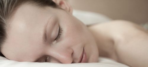 Avoiding sleep wrinkles for true beauty sleep 